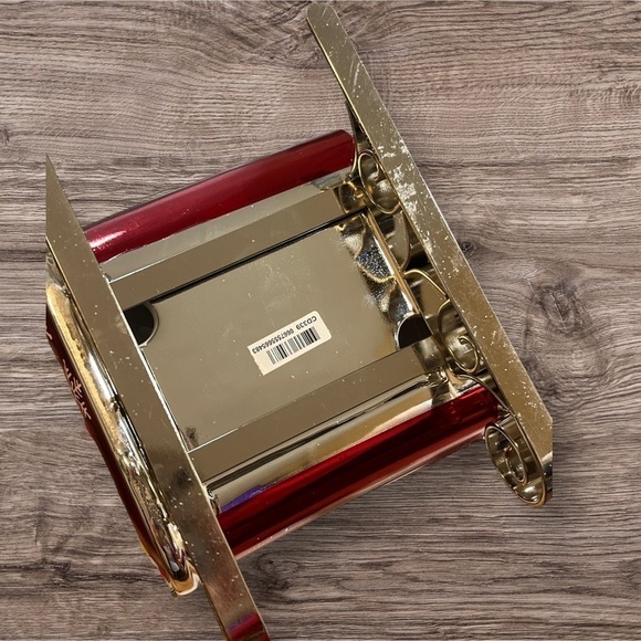 NWT BATH & BODY WORKS SANTA'S SLEIGH 3-WICK CANDLE HOLDER - RETIRED - Picture 4 of 4